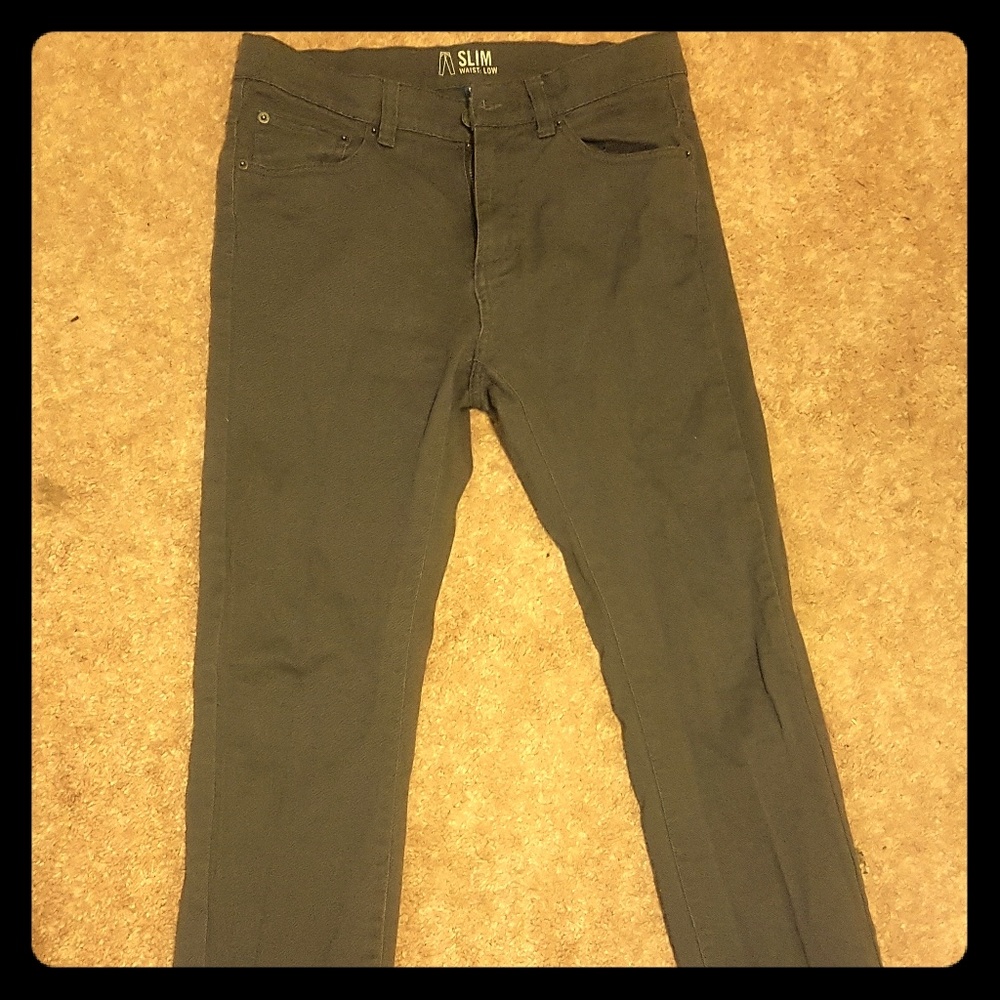 Slim fit low waist pants in grey from H&M
